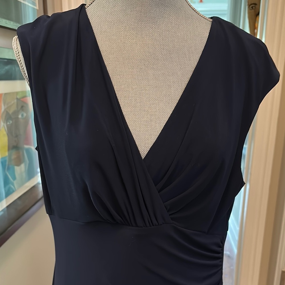 Ralph Lauren Navy Jersey Midi Dress V-Neck Sleeveless w flattering side-Rushing - Picture 2 of 7